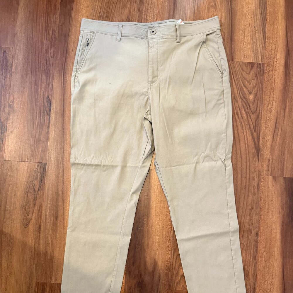 3-pack Men’s Weatherproof Vintage Regular Fit Pants Size 38x30 FREE SHIPPING
